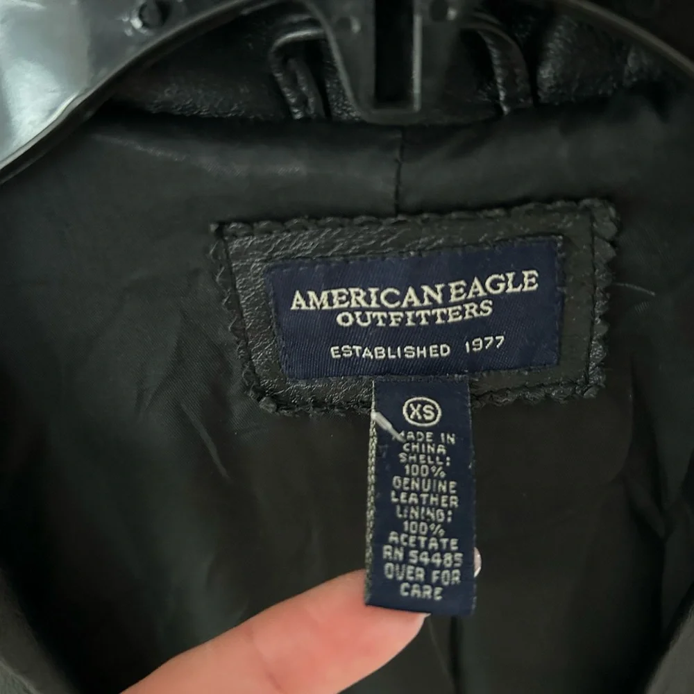 American Eagle Outfitters Black 100% Genuine Leather Jacket - Picture 3 of 3